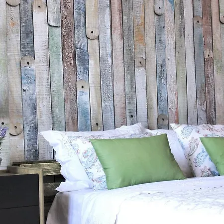 Alojamentos Vista Mar-luisa Todi 3* Setúbal