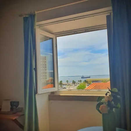 Alojamentos Vista Mar-luisa Todi Gæstehus *