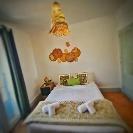 Konukevi Alojamentos Vista Mar-luisa Todi 3*